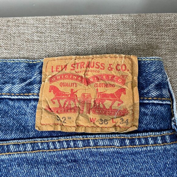 Levi's Premium 512 SLIM Taper Denim Jeans Men's 36 x 34 Mid Rise Blue - Picture 6 of 13